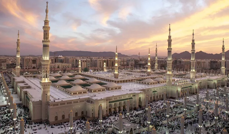 program-umroh-bersama-abi-makki-693f77e889224